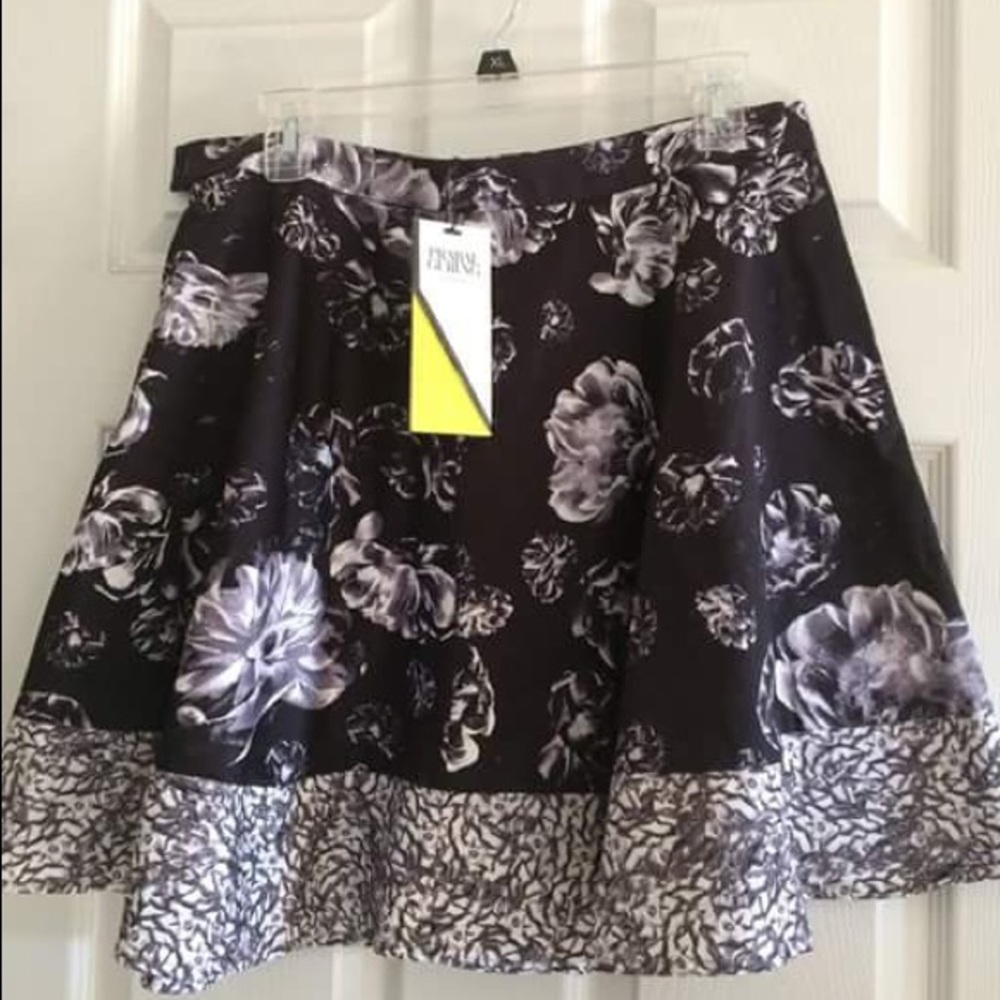 HP🎉 🍀 NWT prabul gurung for target skirt size 12